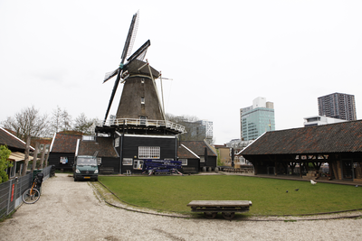 914233 Gezicht op Molen De Ster (Molenpark 3) te Utrecht.